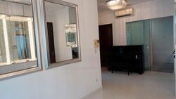 Suites @ Surrey (D11), Apartment #460179651